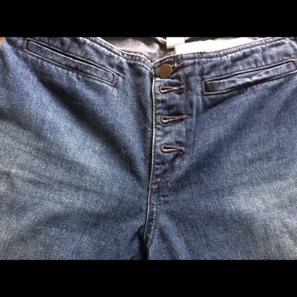 Abercrombie & Fitch Jeans - Picture 2 of 8